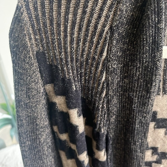 Calvin Klein black & tan Cardigan in size xs - Picture 3 of 6